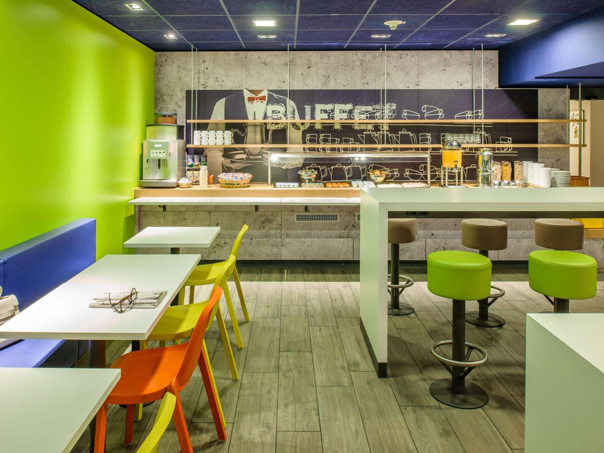 Ibis Budget Berlin Kurfuerstendamm - Neu Renoviert Exterior foto