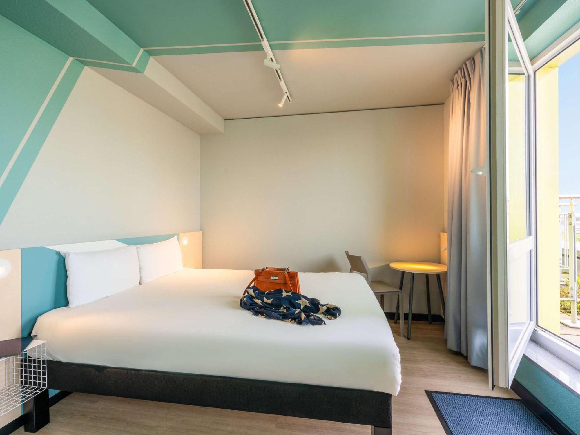 Ibis Budget Berlin Kurfuerstendamm - Neu Renoviert Exterior foto