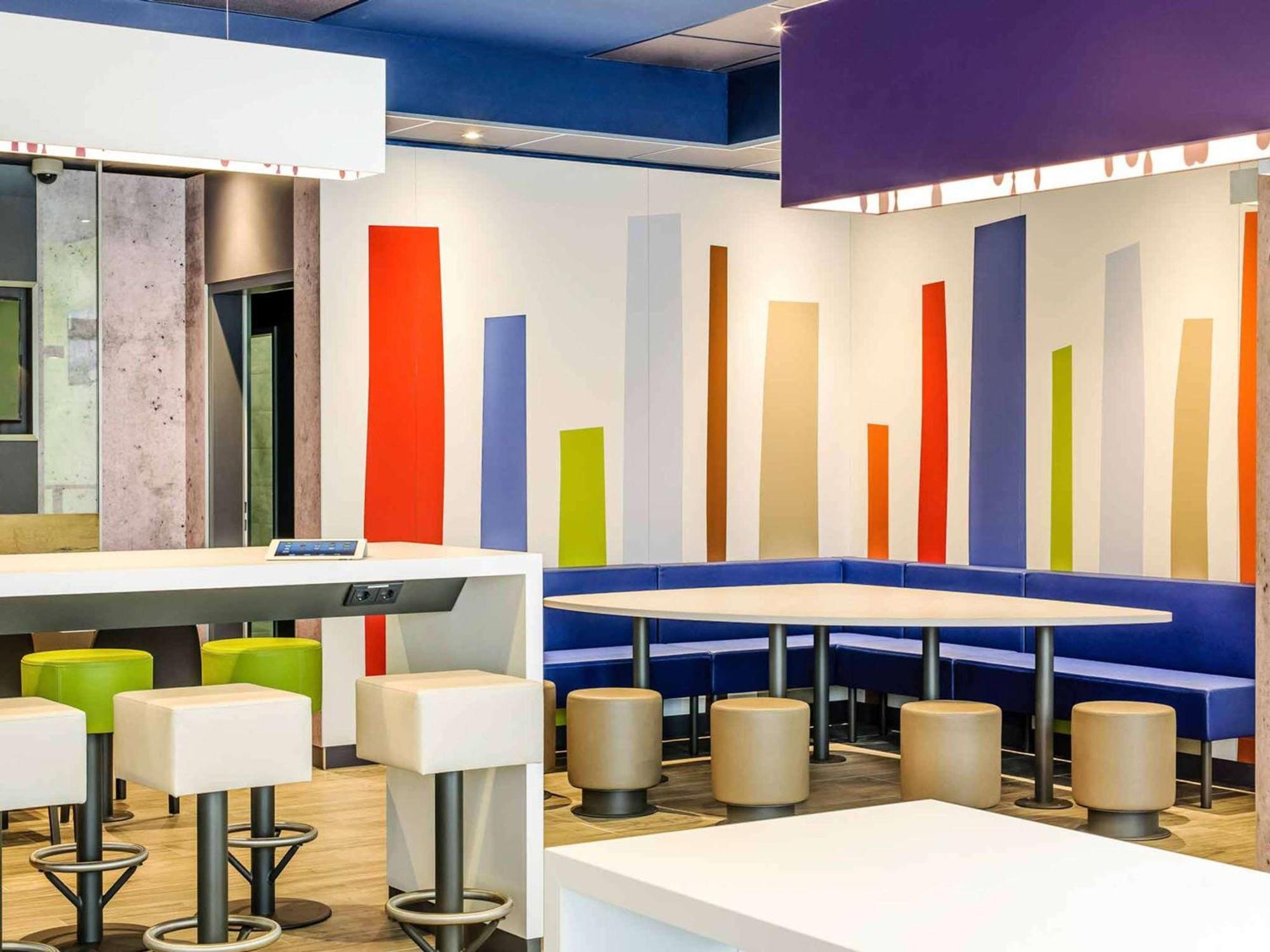 Ibis Budget Berlin Kurfuerstendamm - Neu Renoviert Exterior foto