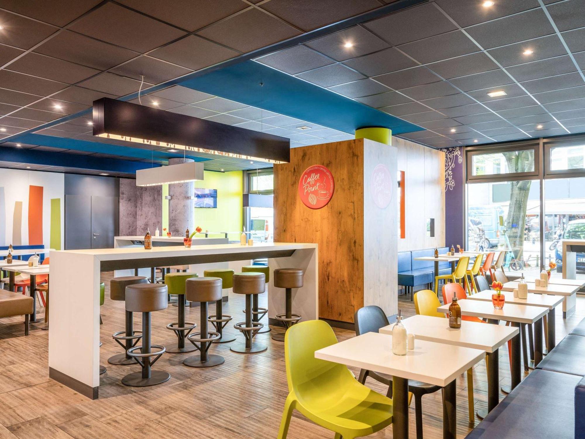 Ibis Budget Berlin Kurfuerstendamm - Neu Renoviert Exterior foto