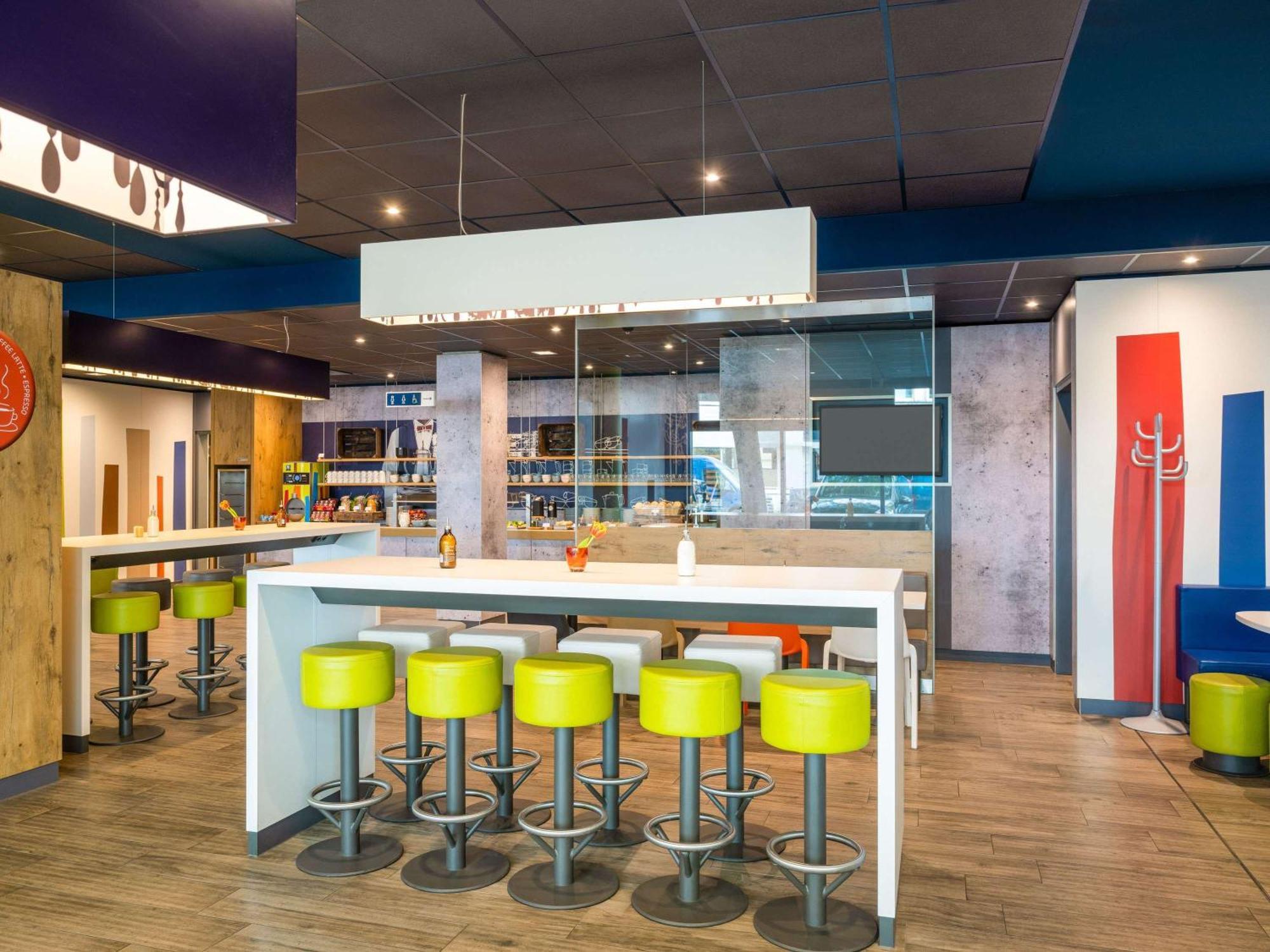 Ibis Budget Berlin Kurfuerstendamm - Neu Renoviert Exterior foto