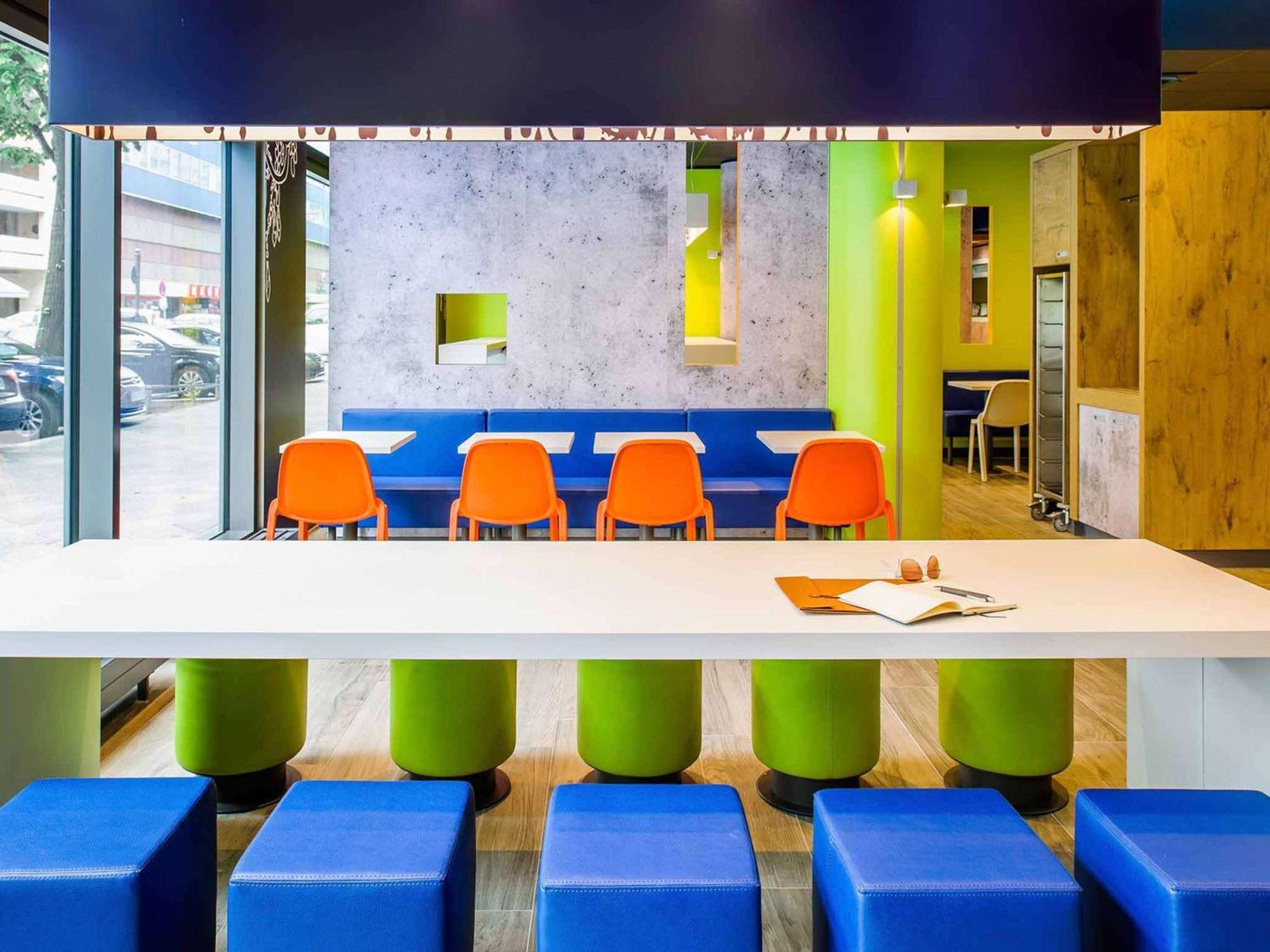 Ibis Budget Berlin Kurfuerstendamm - Neu Renoviert Exterior foto