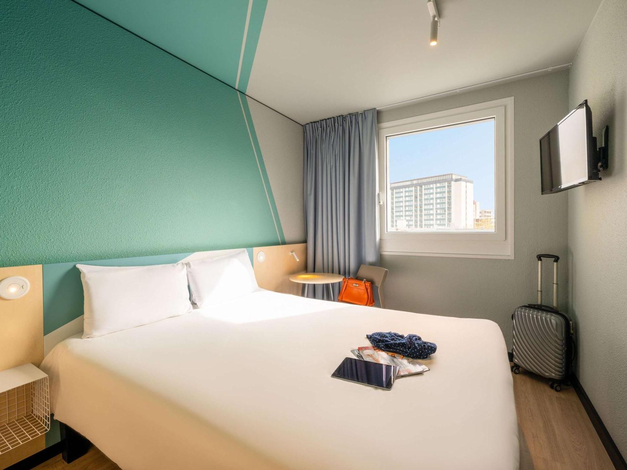 Ibis Budget Berlin Kurfuerstendamm - Neu Renoviert Exterior foto