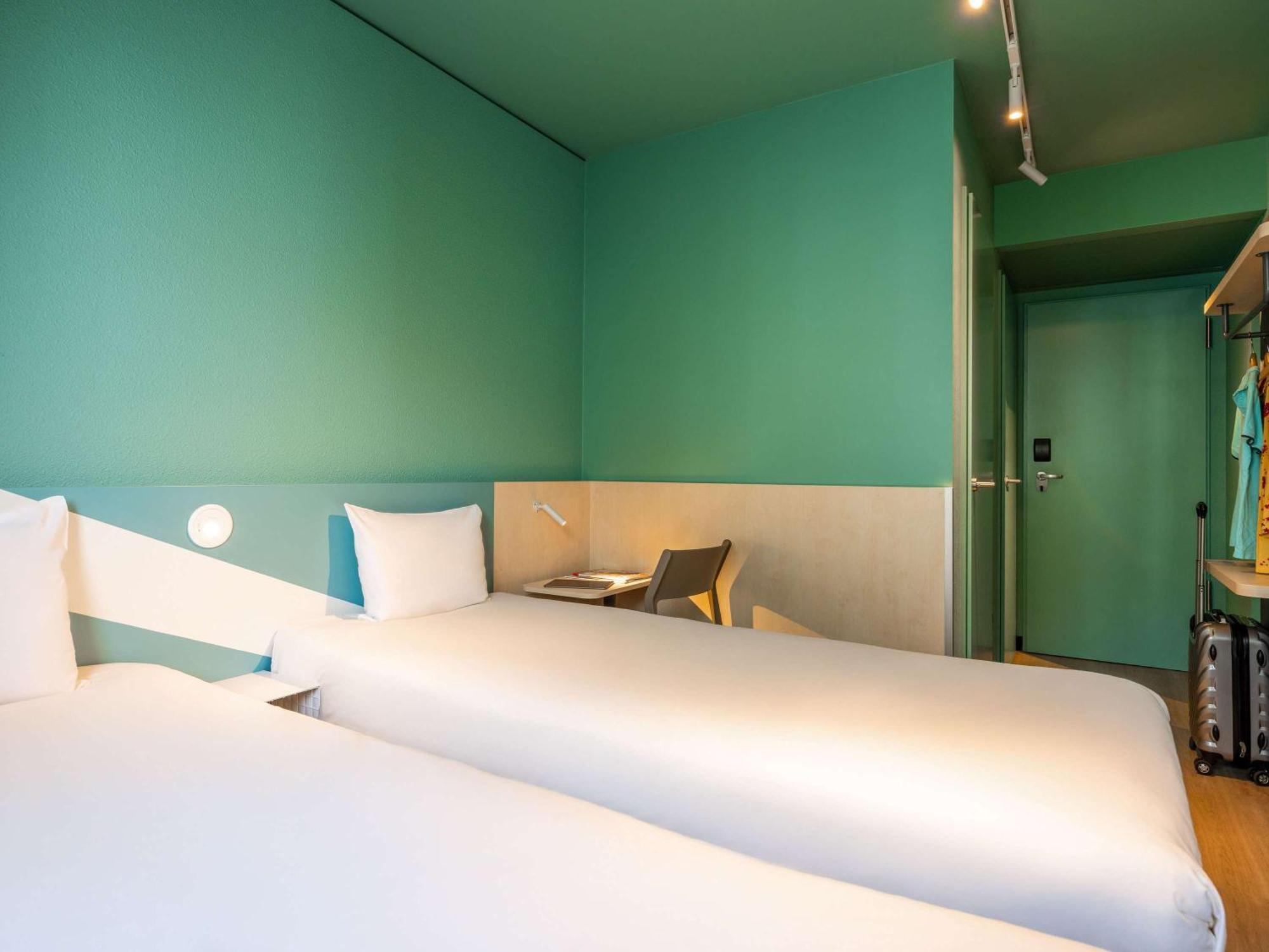Ibis Budget Berlin Kurfuerstendamm - Neu Renoviert Exterior foto
