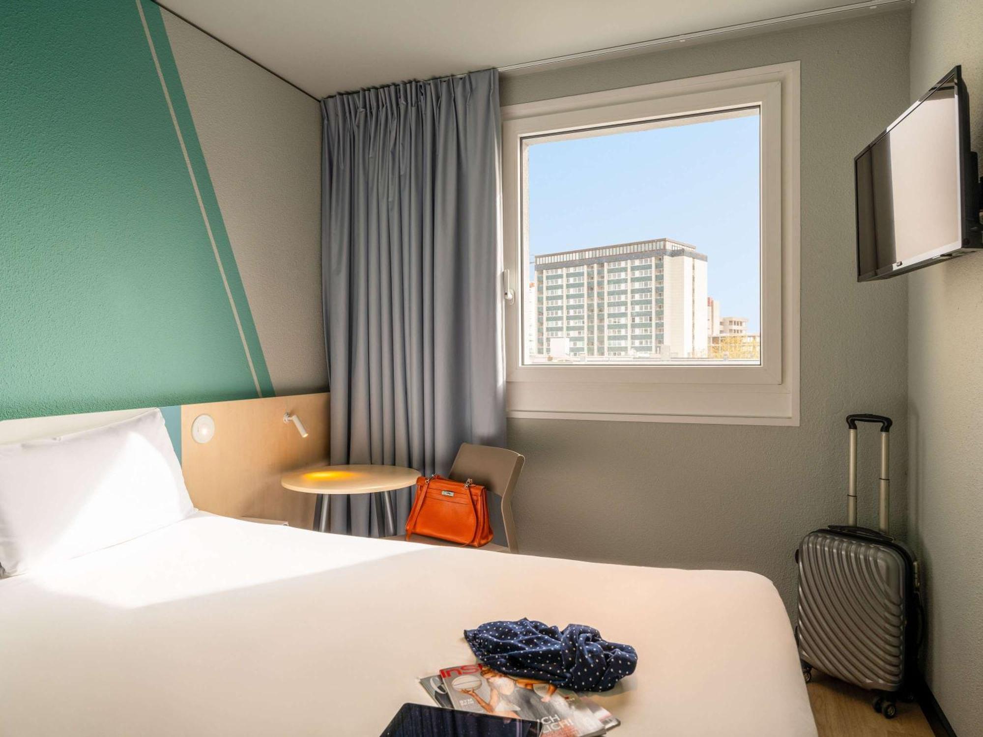 Ibis Budget Berlin Kurfuerstendamm - Neu Renoviert Exterior foto