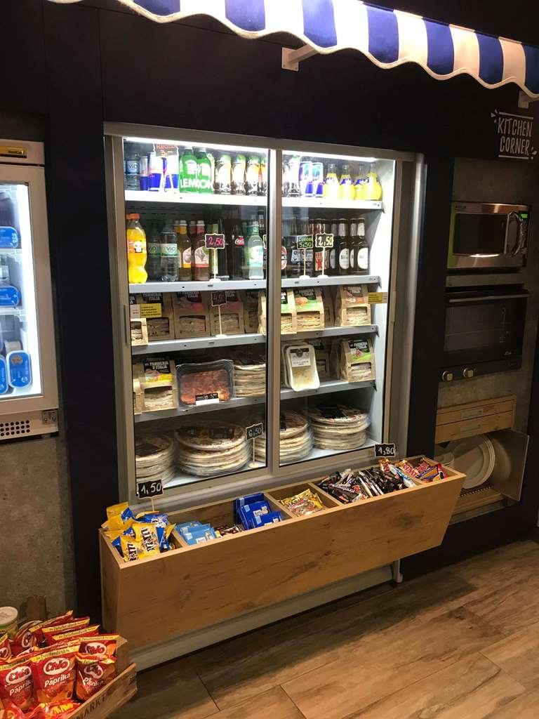Ibis Budget Berlin Kurfuerstendamm - Neu Renoviert Facilități foto