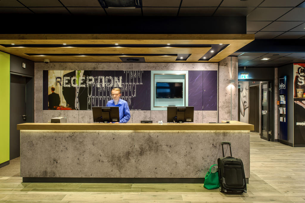 Ibis Budget Berlin Kurfuerstendamm - Neu Renoviert Exterior foto
