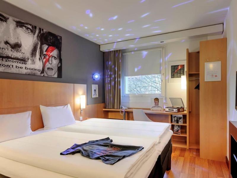 Ibis Budget Berlin Kurfuerstendamm - Neu Renoviert Exterior foto